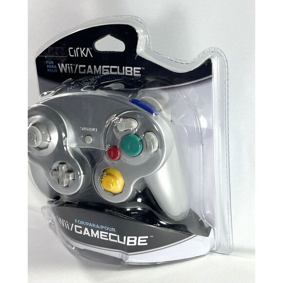 Cirka Wired Controller Model # M05819-SL for GameCube/Nintendo Wii - Picture 4 of 9